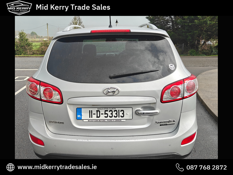 2011 Hyundai Santa Fe - image 7