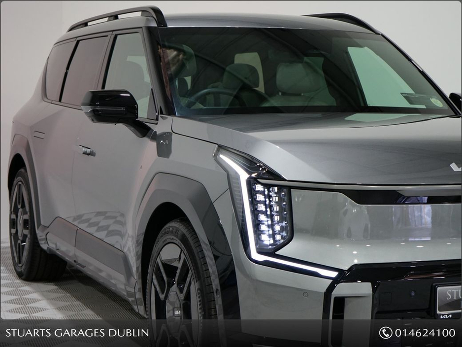 2025 Kia EV9 GT Line 6 SEAT AWD *LOW FINANCE RATES AVAILABLE* €82,950