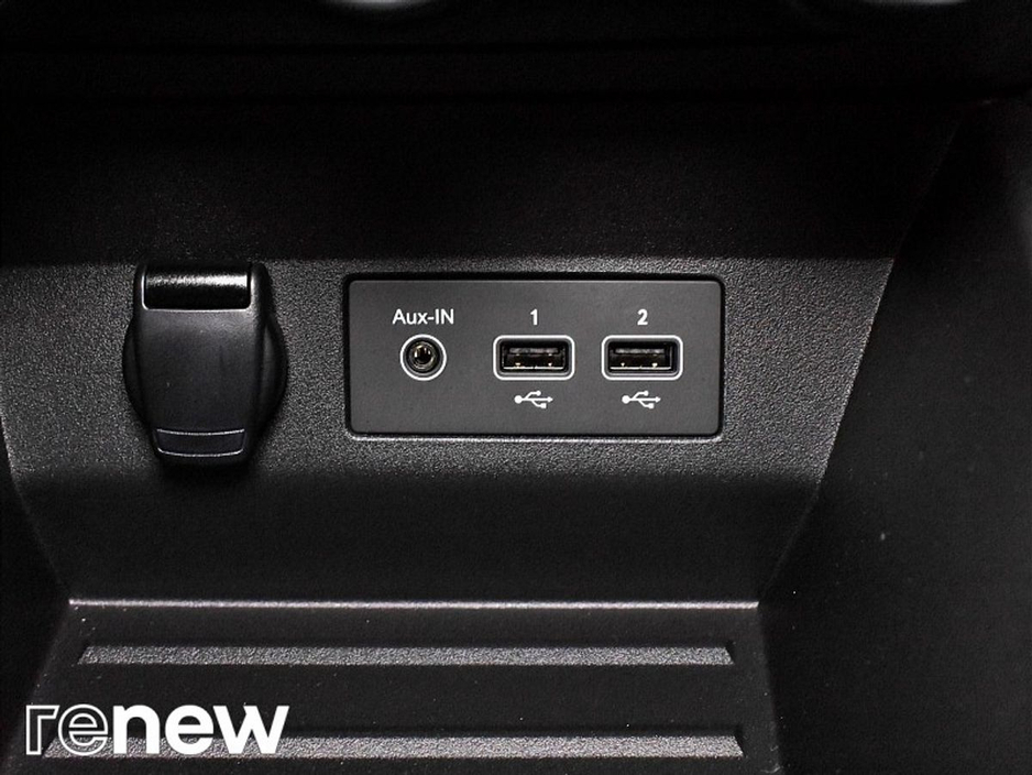 2021 Renault Clio Iconic TCe 100 MY19