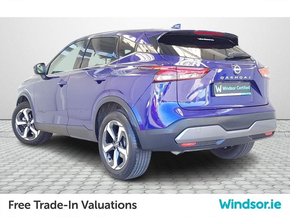 2022 Nissan Qashqai - image 2