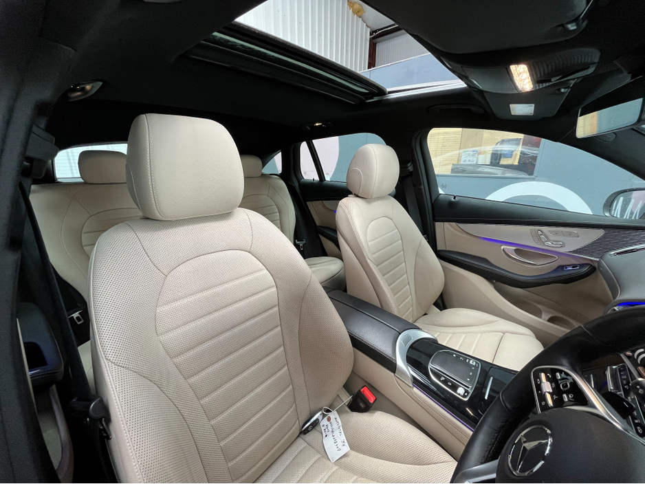 2024 Mercedes-Benz EQC - image 12