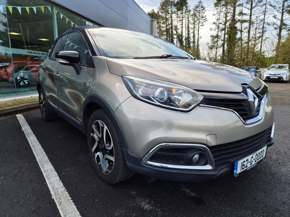 2016 Renault Captur - image 2