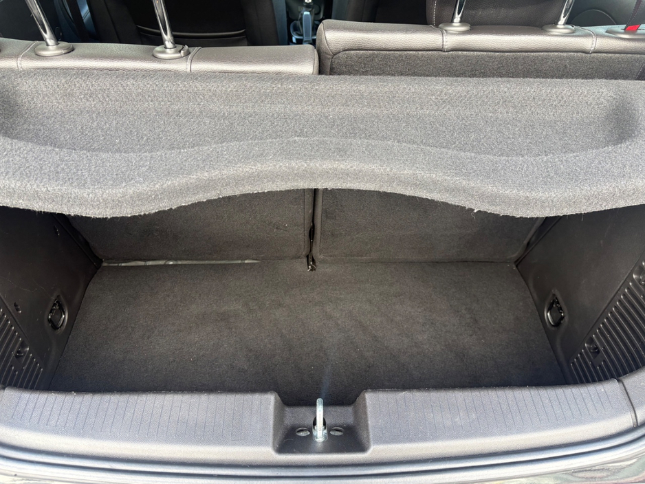 2017 Opel Adam - image 16