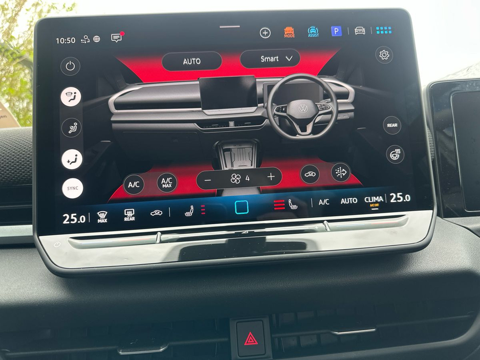 2026 Volkswagen T-Roc - image 17