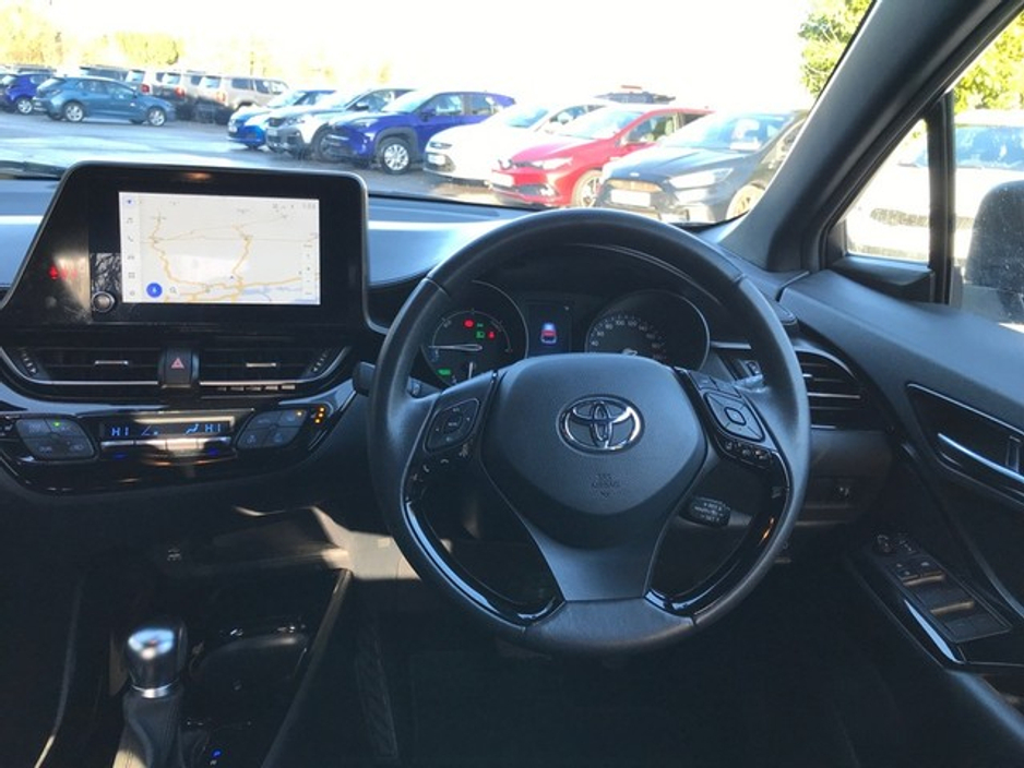 2023 Toyota C-HR HYBRID SPORT - GRANDONS €27,995