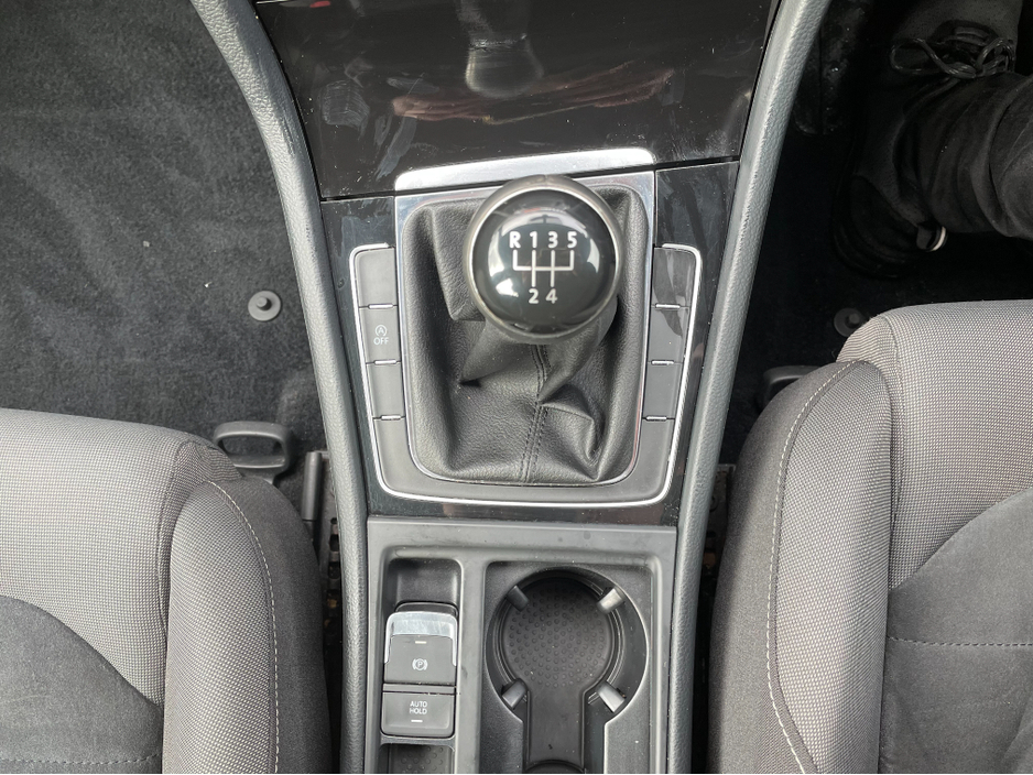 2014 Volkswagen Golf HIGHLINE 1.6 TDI MANUAL 5SPEED 105HP 5DR 6SPEED FWD €9,450