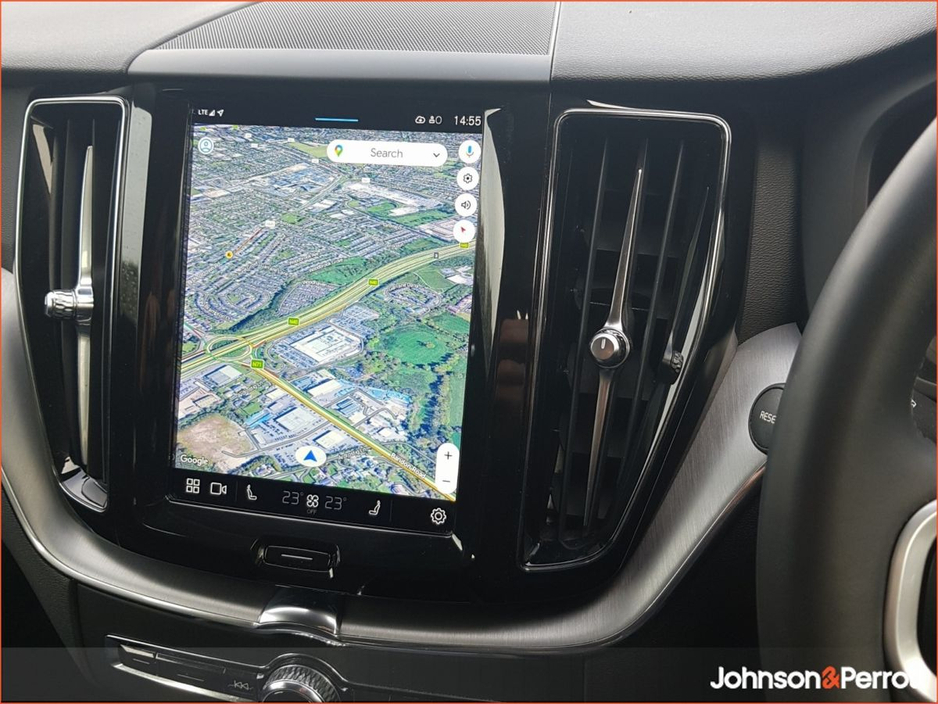 2022 Volvo XC60 B4 197bhp Diesel MHEV Momentum (Two Year Volvo Selekt Warranty + Two Year Volvo Service Plan) €46,900