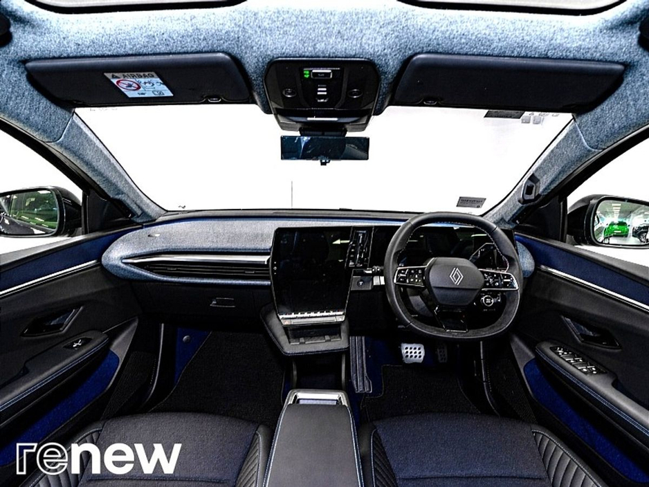 2024 Renault SCENIC E-TECH - image 2