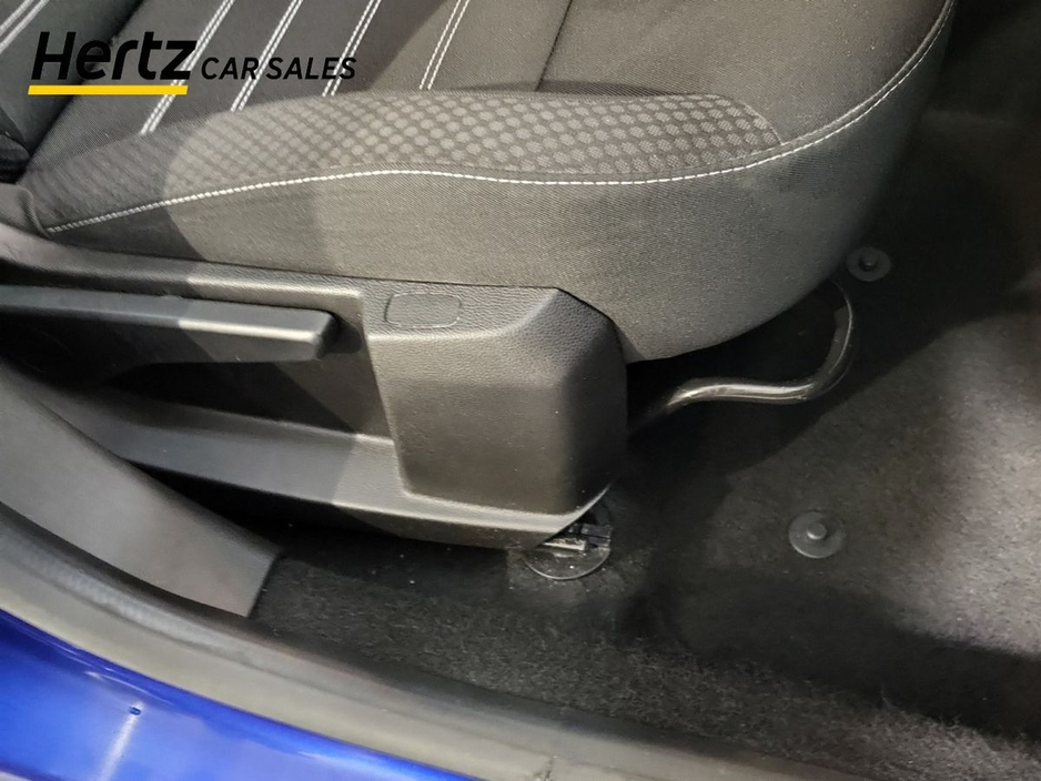 2023 Dacia Duster - image 19