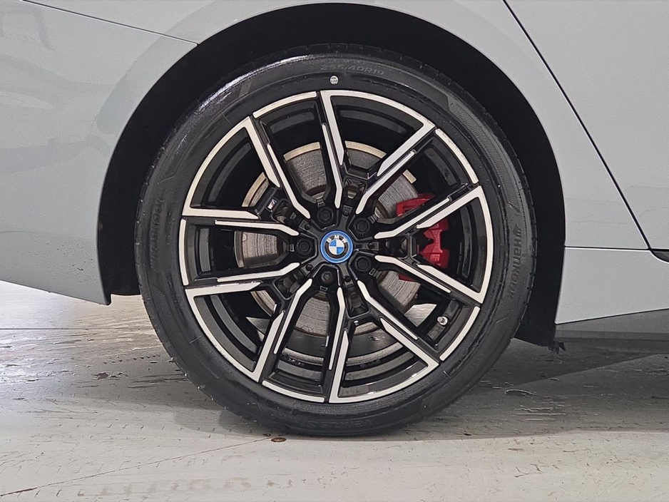 2023 BMW i4 - image 14