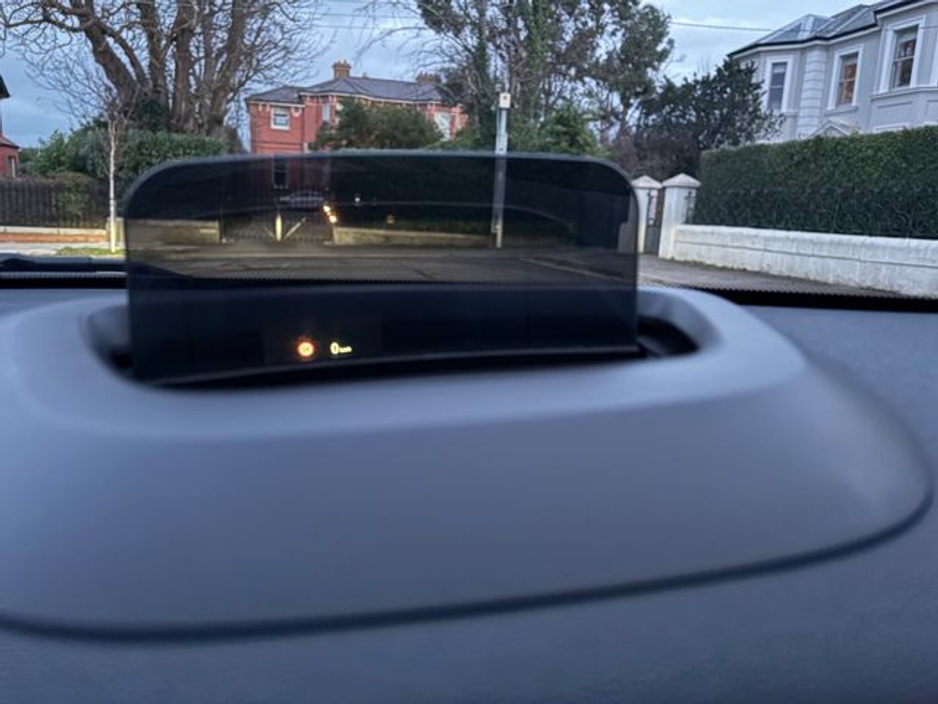 2017 MINI Hatch - image 15