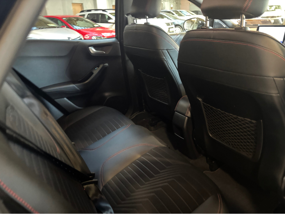 2023 Ford Puma - image 14