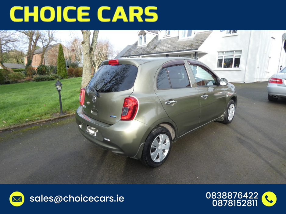 2014 Nissan March - image 4