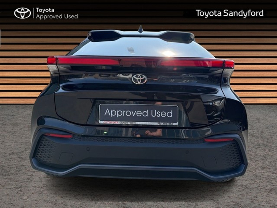 2024 Toyota C-HR - image 4