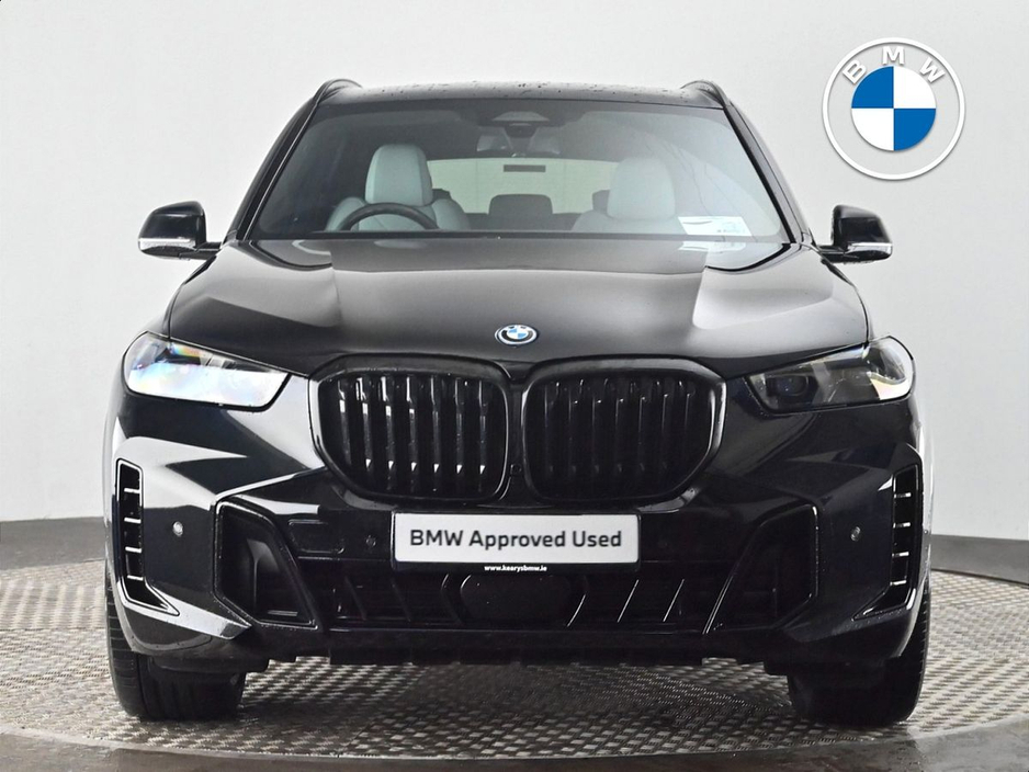 2025 BMW X5 - image 16