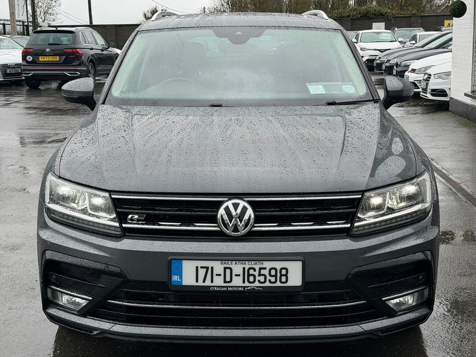 2017 Volkswagen Tiguan - image 8