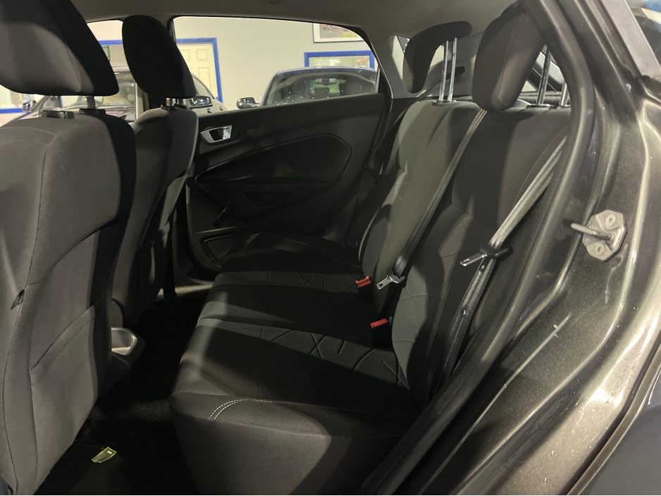 2016 Ford Fiesta MCA ZETEC 1.5 75PS M5 4DR 5DR €8,950