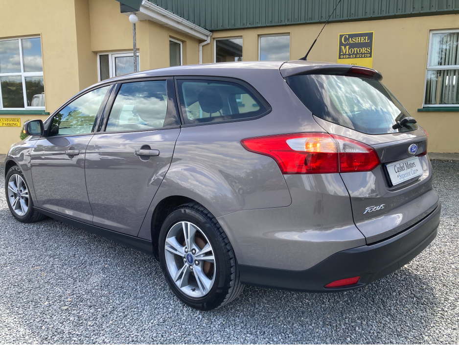 2014 Ford Focus - image 3