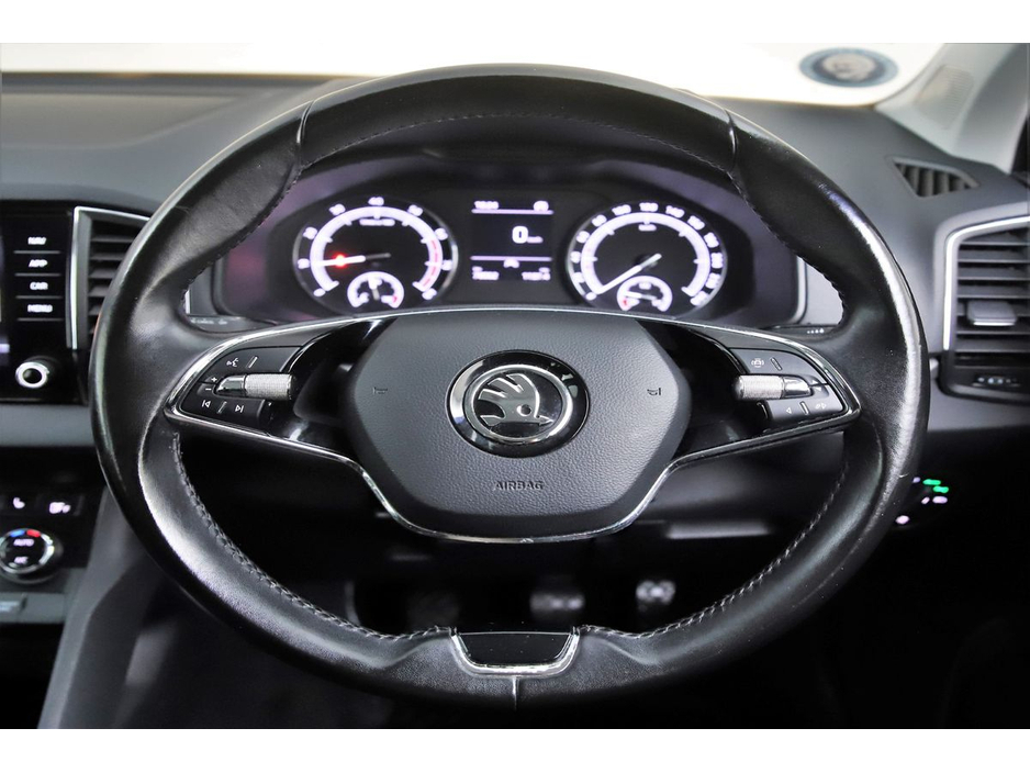 2021 Skoda Karoq - image 17