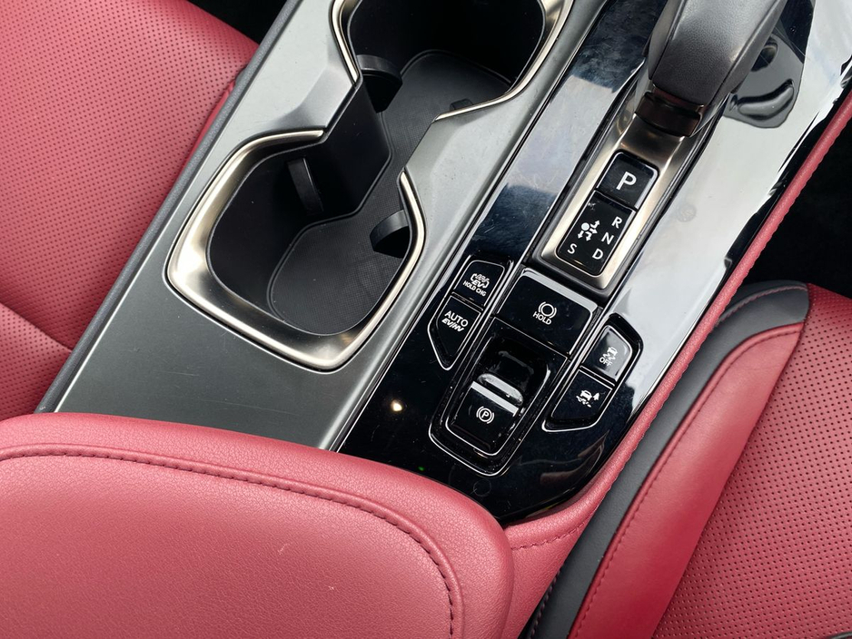 2023 Lexus NX 450 h+ - image 22