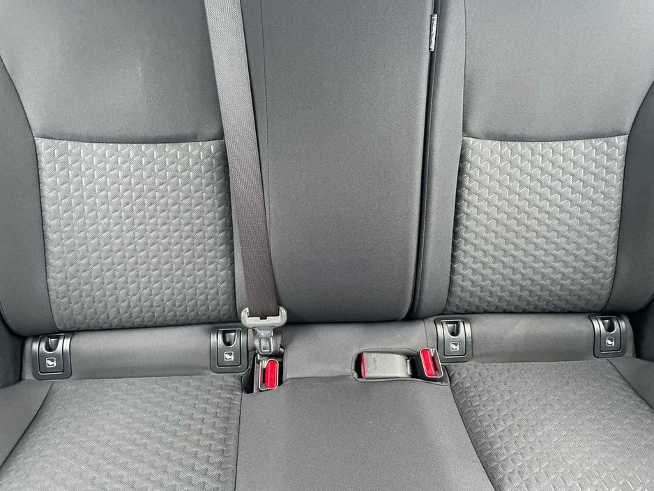 2025 Toyota Yaris Cross 1.5 Hybrid Luna