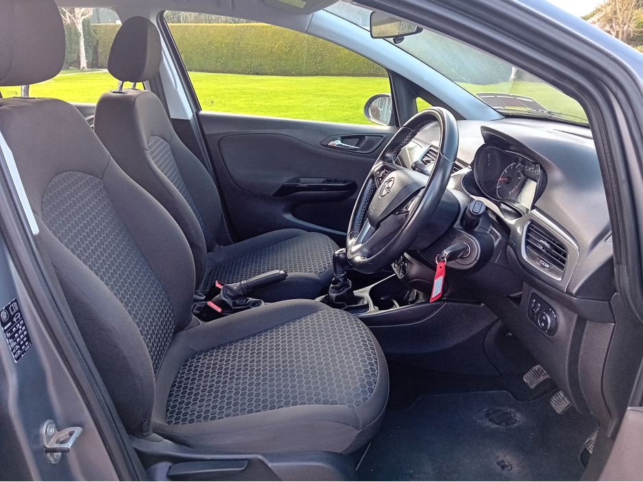 2016 Opel Corsa - image 5