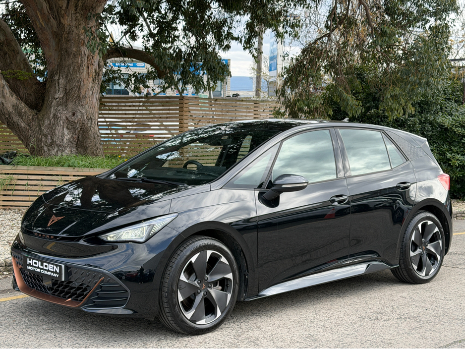 2025 Cupra Born - image 3