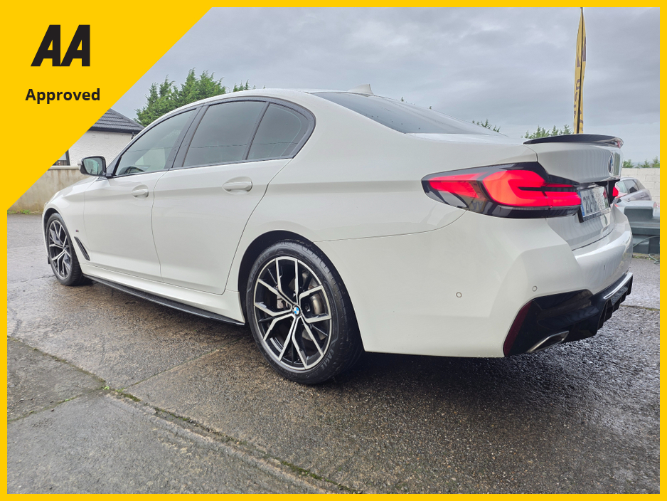 2021 BMW 5 Series 520D M-SPORT * LOW MILES * HARMAN/KARDON €37,900