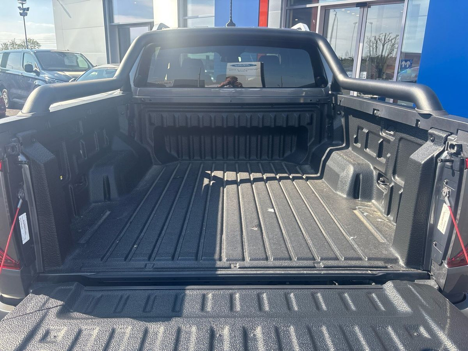 2025 Volkswagen Amarok  €60,810