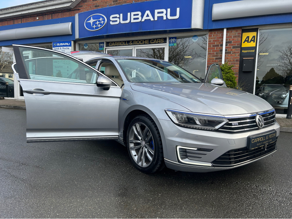 2018 Volkswagen Passat - image 27