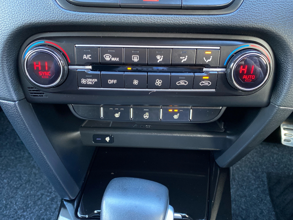 2024 Kia XCeed 1.6 PHEV Auto..Full Leather €30,500