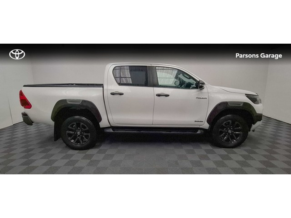 2023 Toyota Hilux HILUX 2.8 INVINCIBLE AUTO