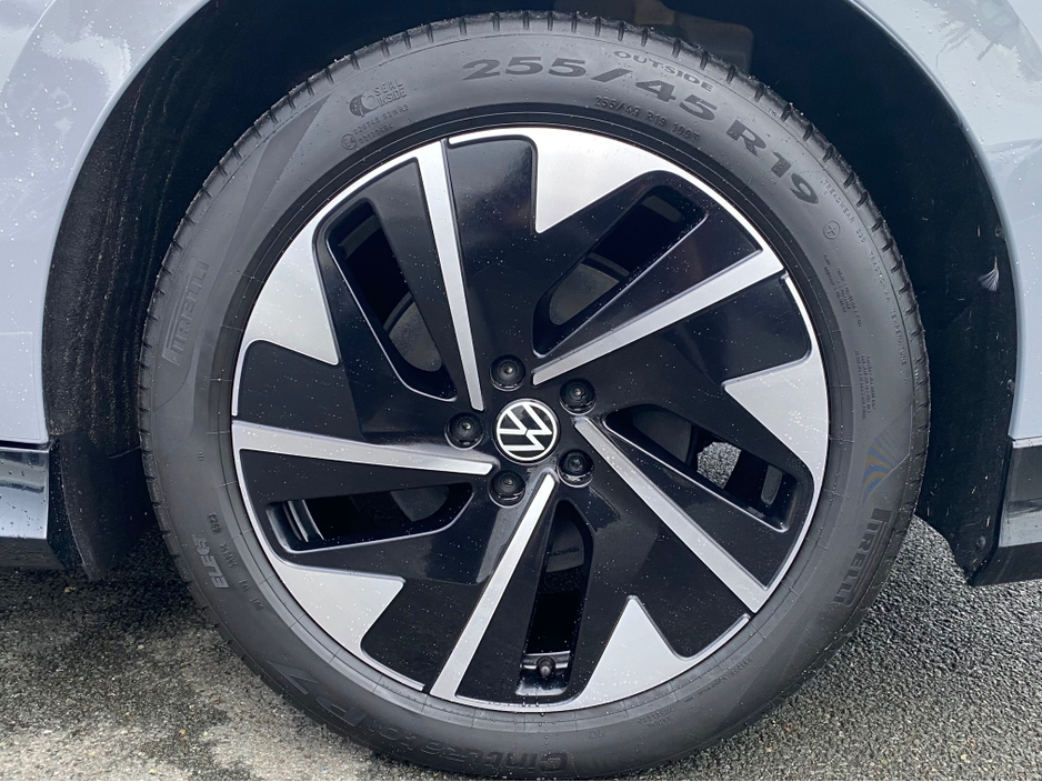 2024 Volkswagen ID.7 PRO PLUS €39,995
