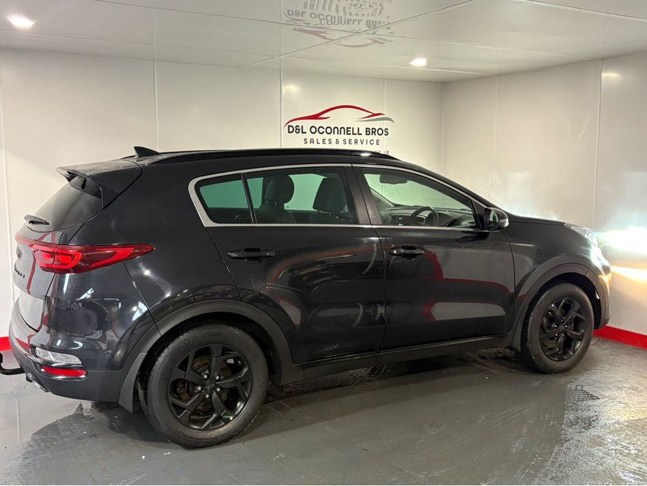 2021 Kia Sportage - image 10