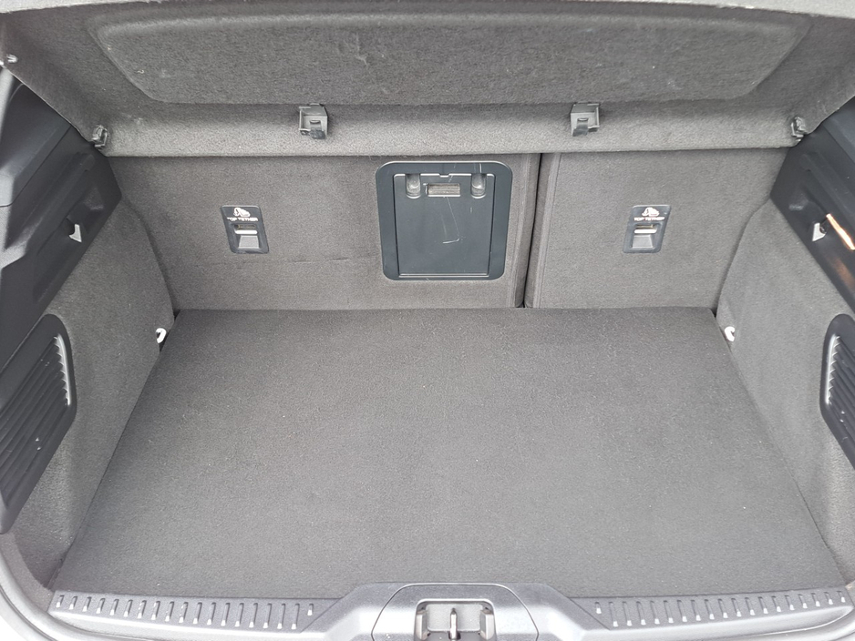 2023 Ford Focus - image 19