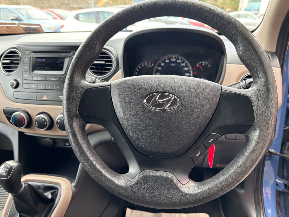 2015 Hyundai i10 - image 8