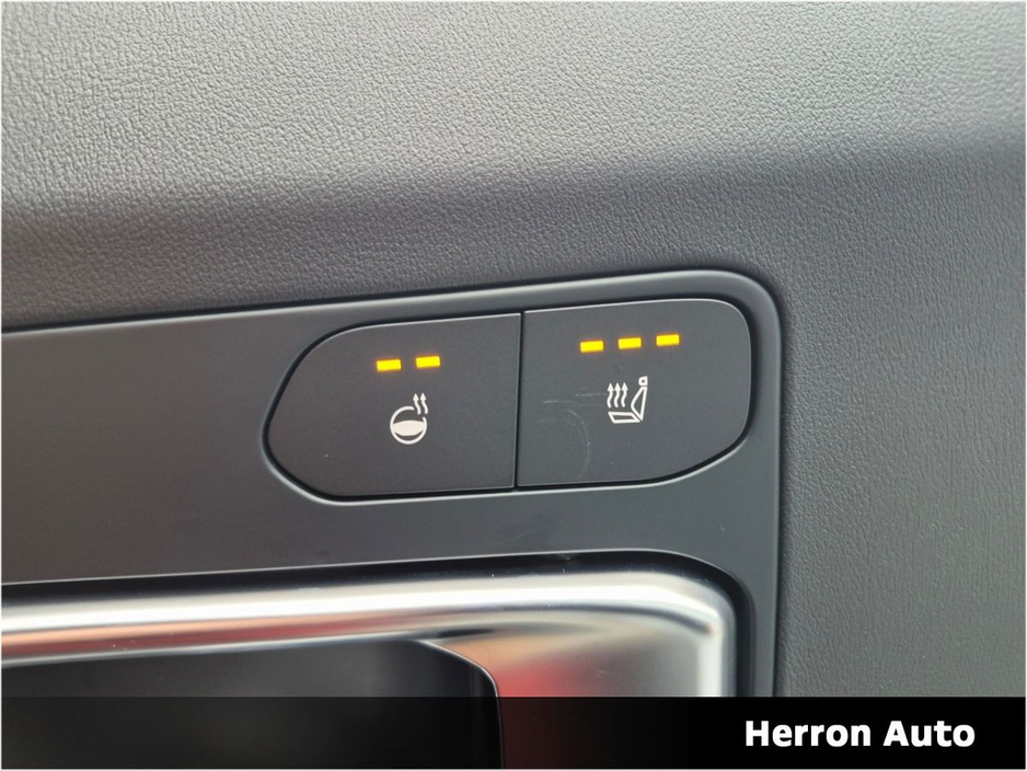 2026 Kia K4 - image 15