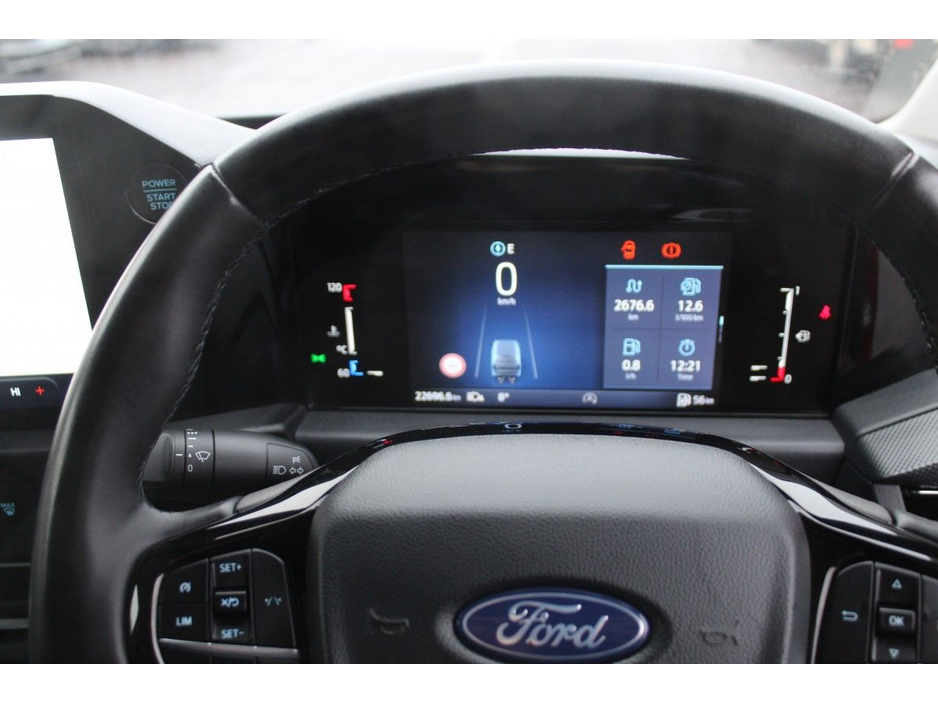 2025 Ford Transit Custom  €41,950