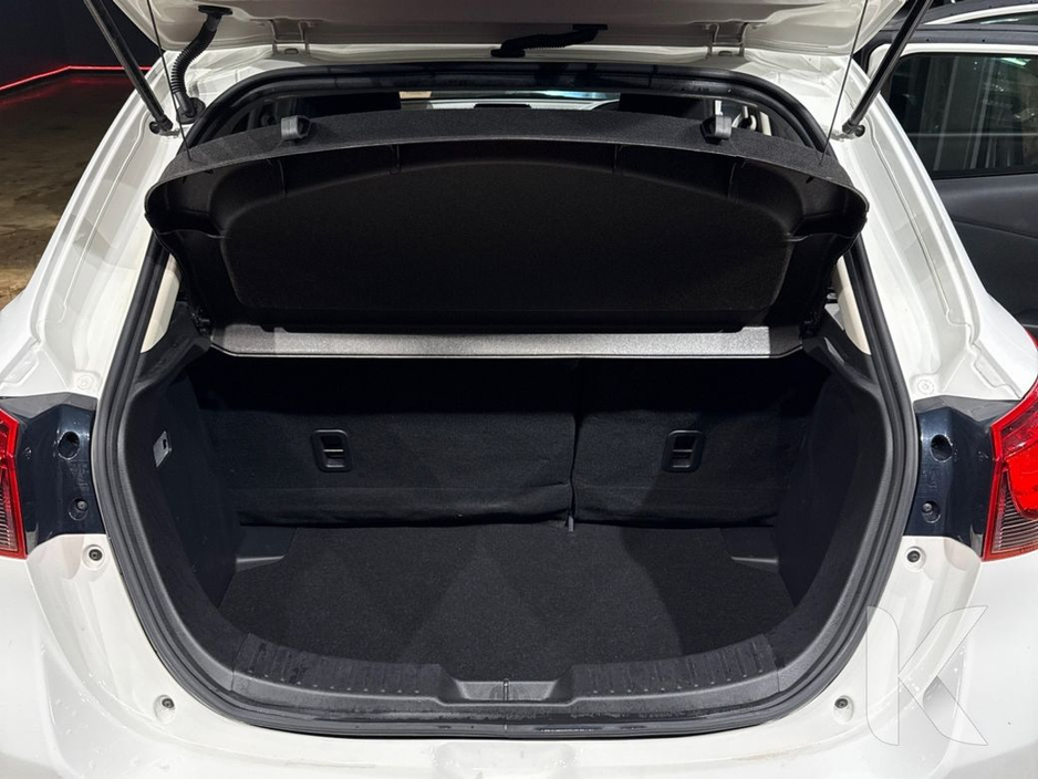 2017 Mazda Demio AUTOMATIC 1.3L SKYACTIV - A/C HEATING CONTROLS €11,950