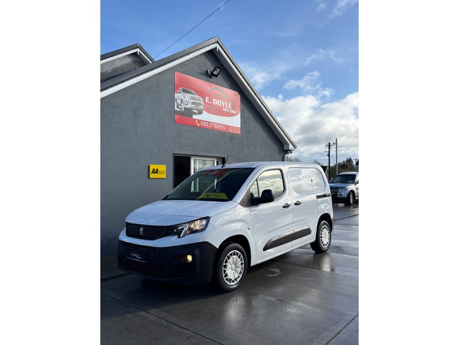 2019 Peugeot Partner PROFESSIONAL L1 B BLUEHDI €9,500