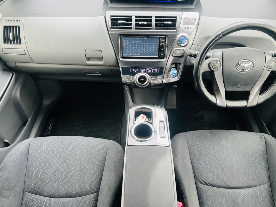 2014 Toyota Prius+ - image 19