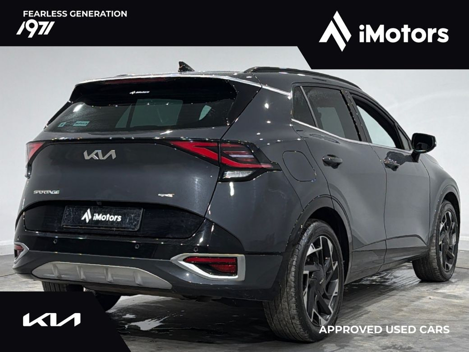 2023 Kia Sportage - image 3
