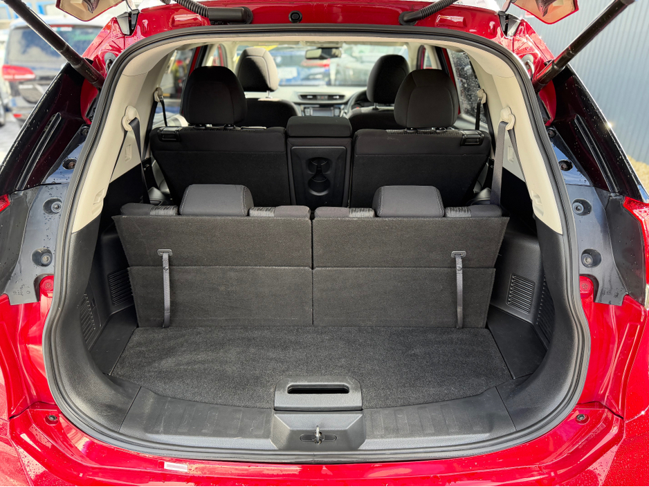 2020 Nissan X-Trail - image 34