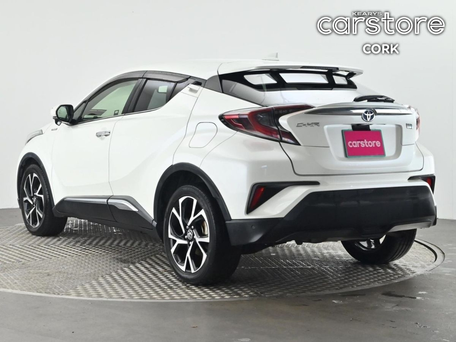 2018 Toyota C-HR - image 3