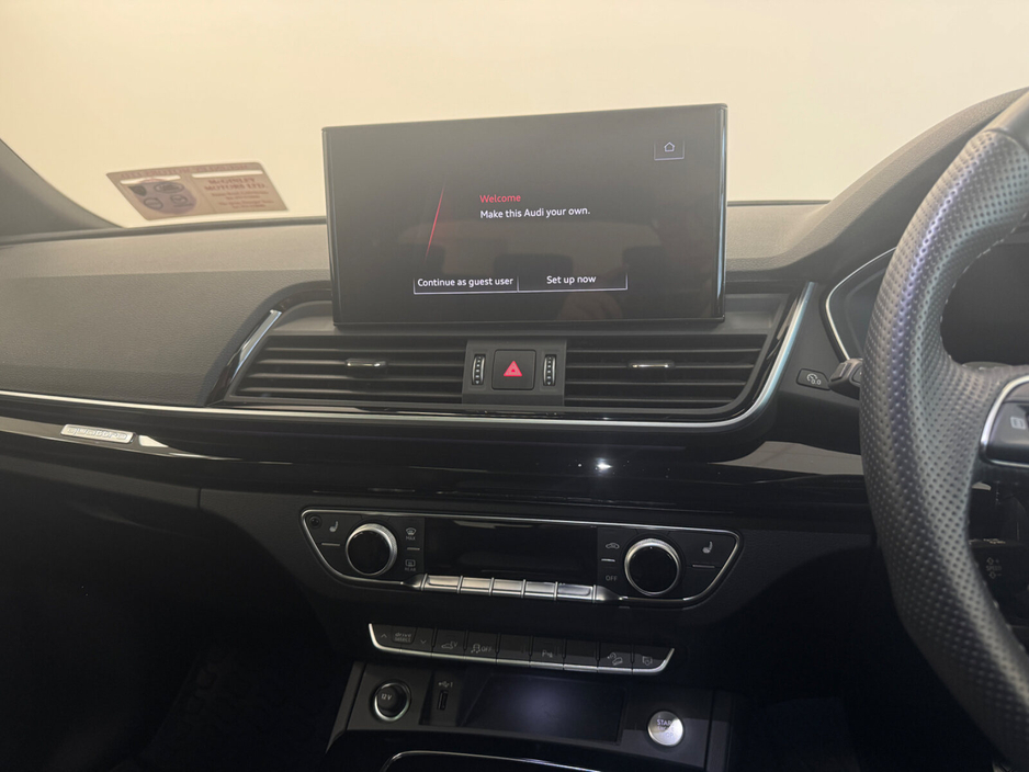 2025 Audi Q5 50 TFSI e 299HP S tronic quattro S Line €61,950