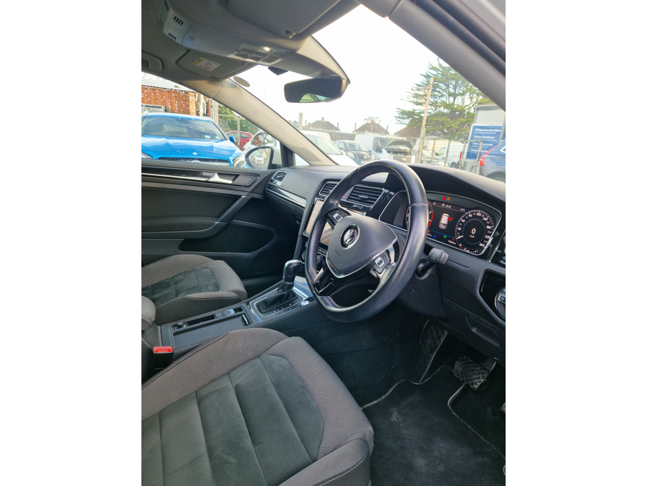 2018 Volkswagen Golf 1.4 TSI Highline Auto €18,450