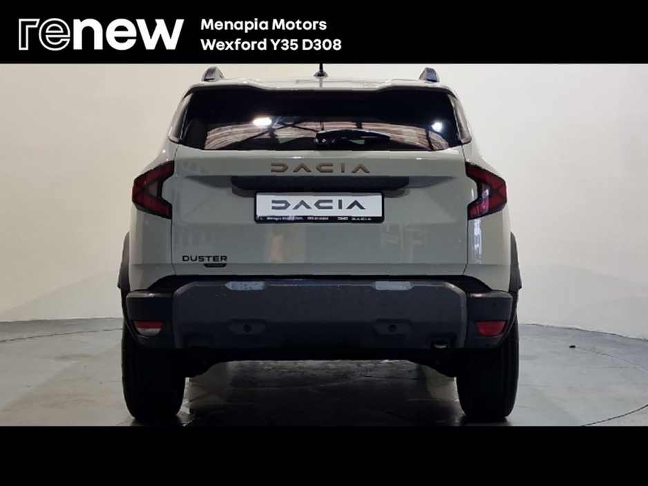 2026 Dacia Duster Extreme HEV 155 €36,135
