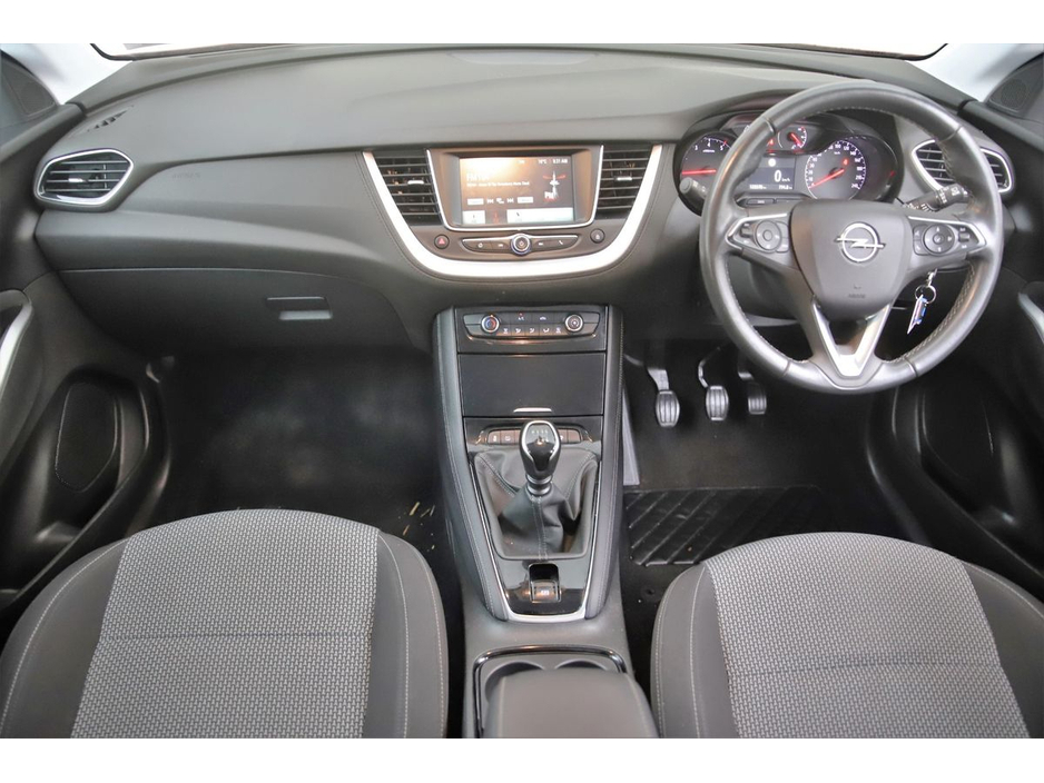 2021 Opel Grandland X - image 14