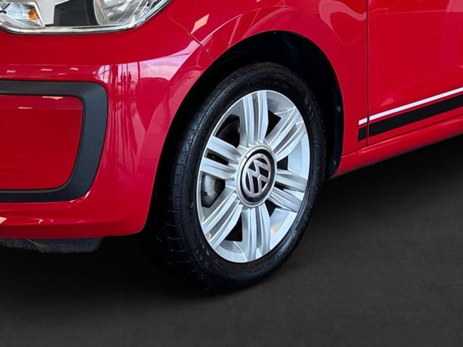 2017 Volkswagen up! - image 10