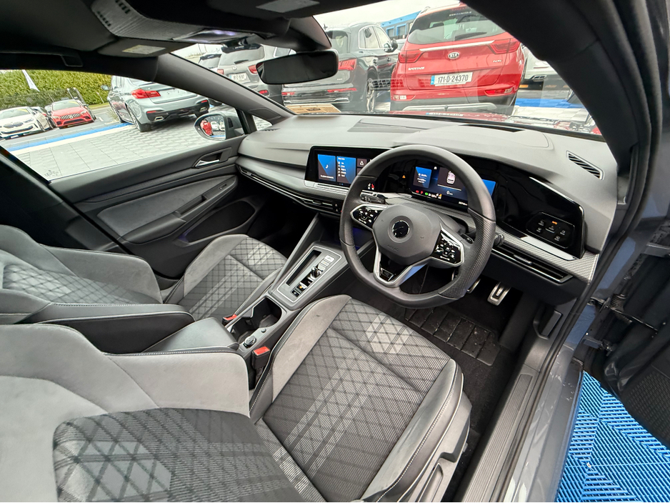 2022 Volkswagen Golf R-LINE - 2.0L DIESEL - AUTO - 12M WARRANTY - CAR:  1690 €32,950